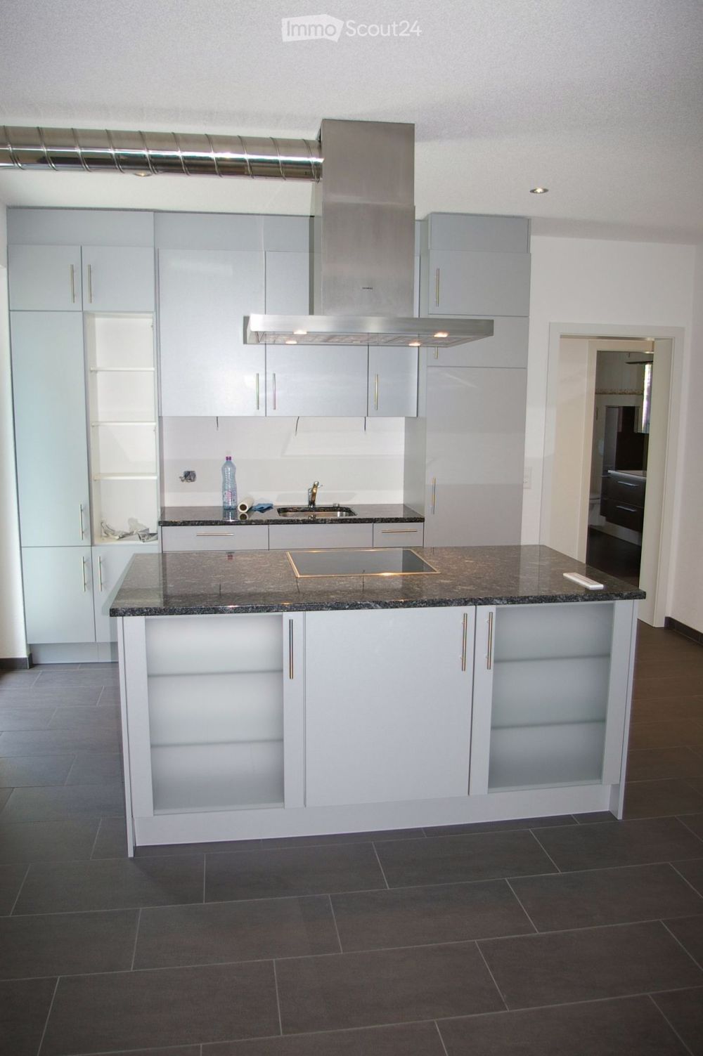 Moderne 3.5-Zimmer-Neubau-Wohnung nähe Spital - Bild 2