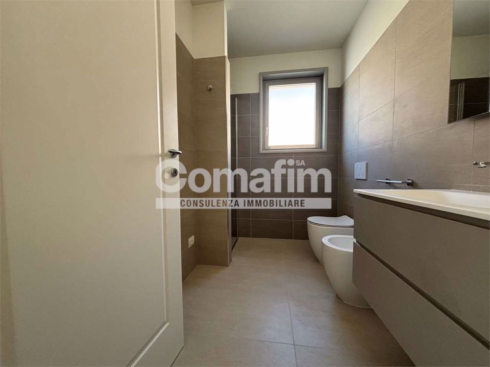 Chiasso: 2,5 Zimmer im 1. Stock - Modern mit Terrasse - Bild 9