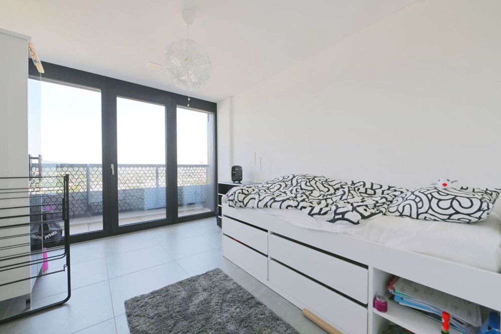 Panoramablick im Eigentumsstandard - Zimmer 2 (2).jpg
