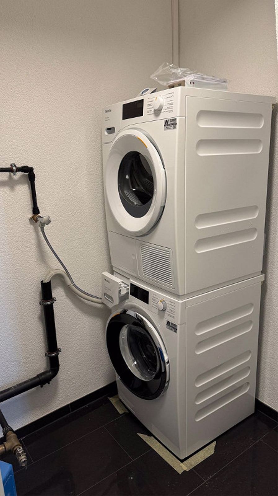Komplett renovierte 4.5 Zimmer Wohnung mit grosser Terrasse - Bild 8