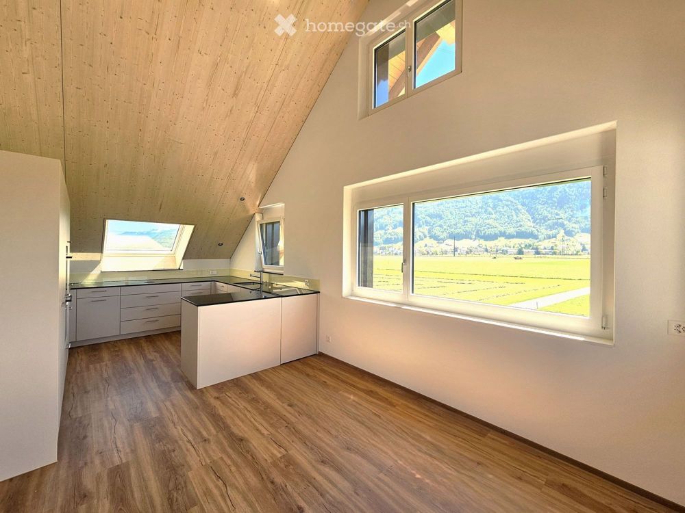 Moderne 5.5-Zimmer-Dachwohnung in Schübelbach - Bild 1