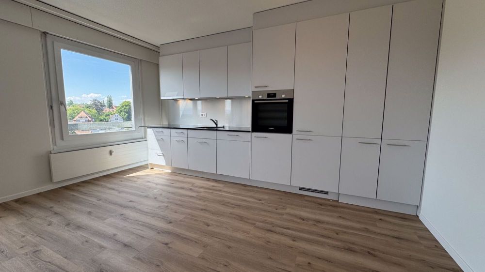 Neu Sanierte Moderne 3.5 Zimmer-Wohnung mit Herrliche Aussicht in Bern - Bild 1