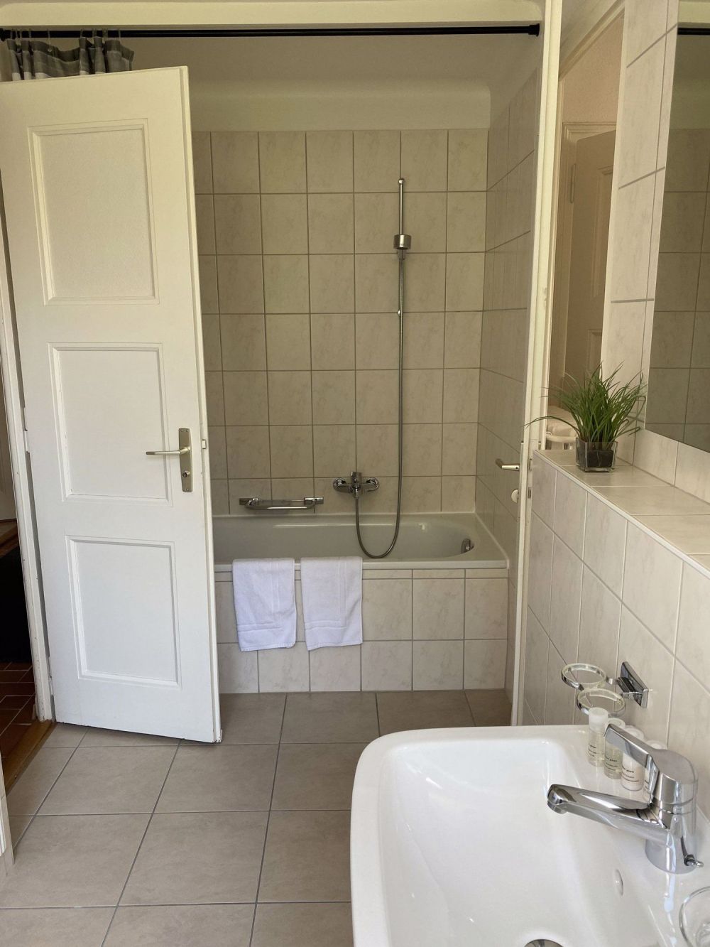 Réf - Métairie 13 - salle de bain