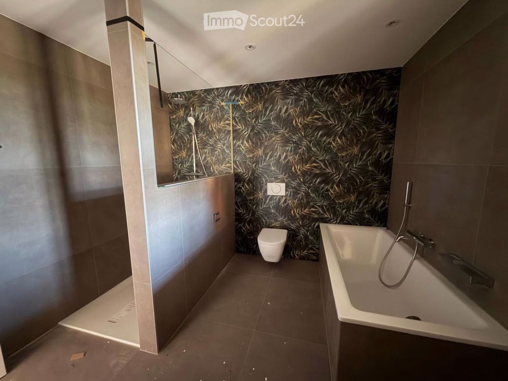 Einzigartige 5,5 Zimmer Neubauwohnung im Bauernhaus am Wohlensee - Bild 3