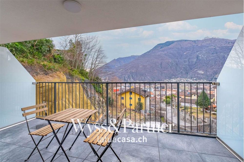 Bellinzona, 1,5 Zimmer Teilweise möbliert in Panorama-Lage - Bild 1