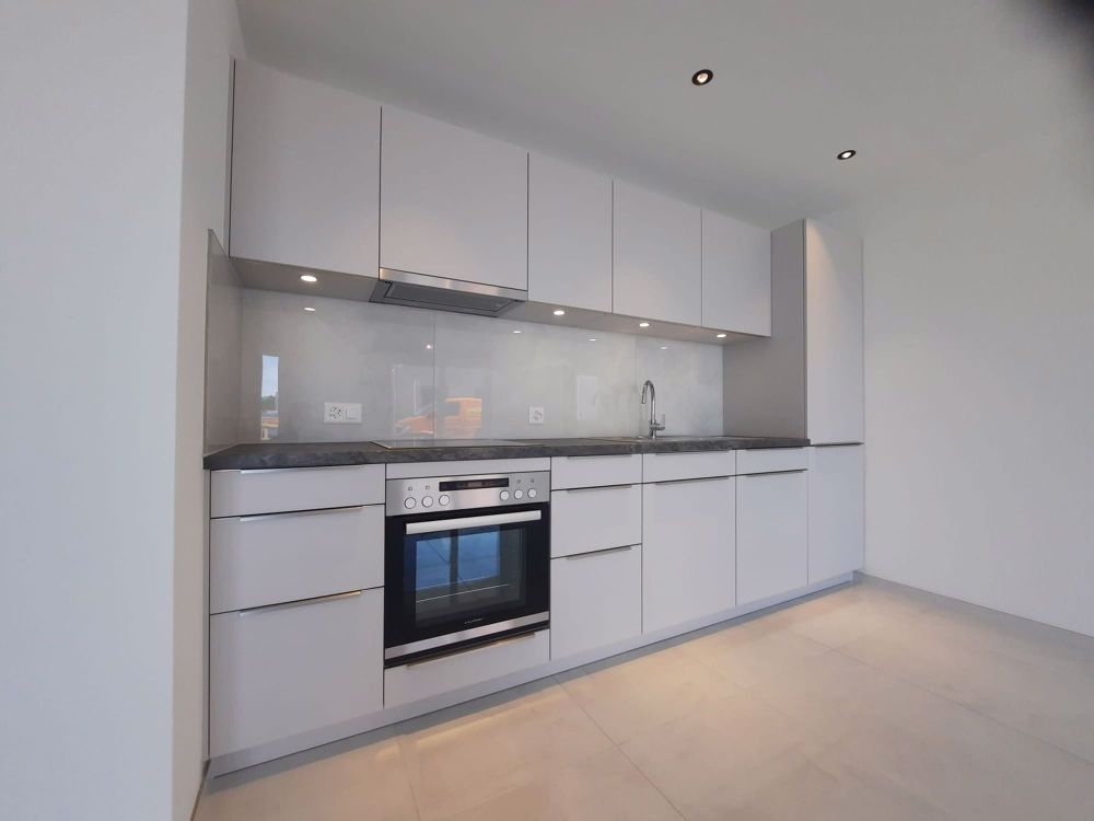 RUHIG UND HOCHWERTIG, AN BEVORZUGTER LAGE WOHNEN - Bild 3