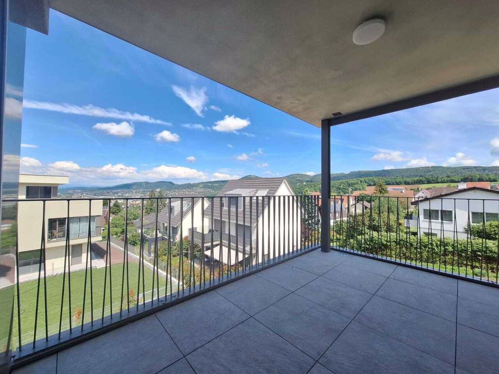 Luxuriöse 4.5-Zimmerwohnung mit Weitsicht - Bild 7