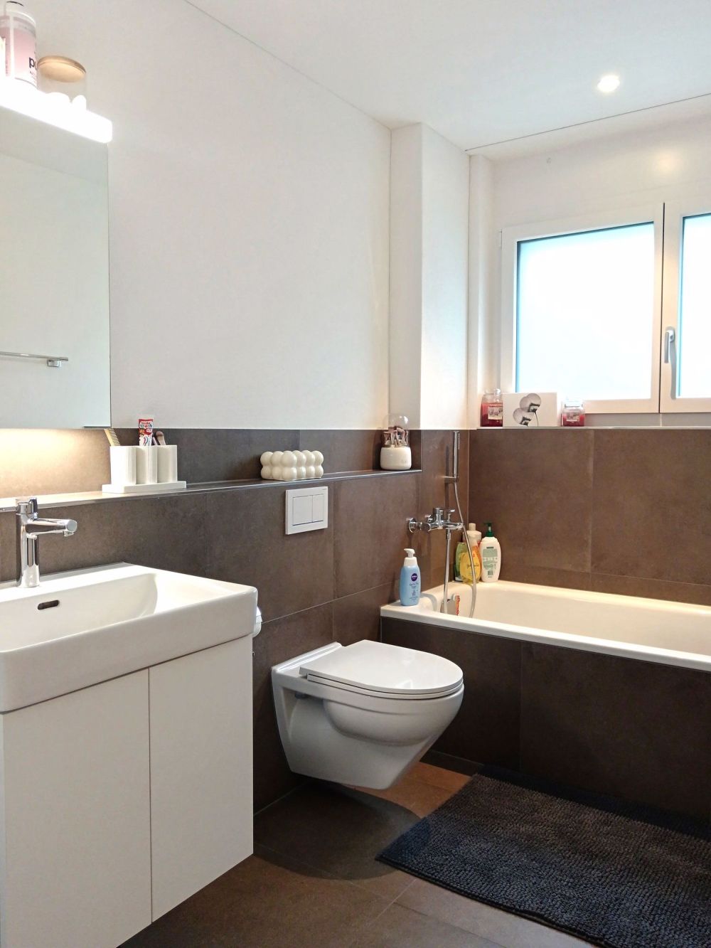 Wunderschöne 4.5-Zimmer-Wohnung mit Weitblick - Bild 9