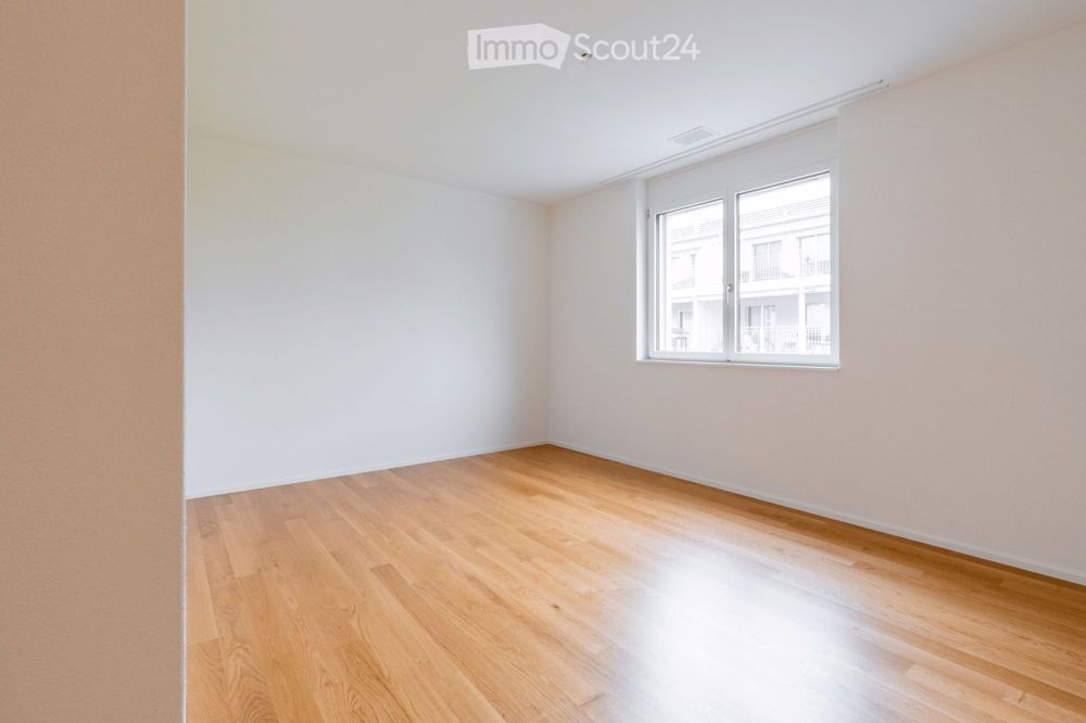 Moderne 3.5-Zimmer-Neubau-Wohnung mit Minergie-Standard in Schneisingen - Bild 4