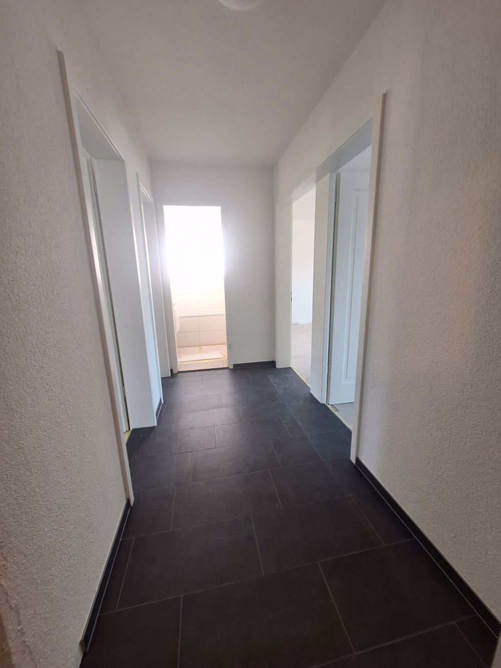 Zum Wohlfühlen / Erstbezug nach Totalsanierung - Bild 4