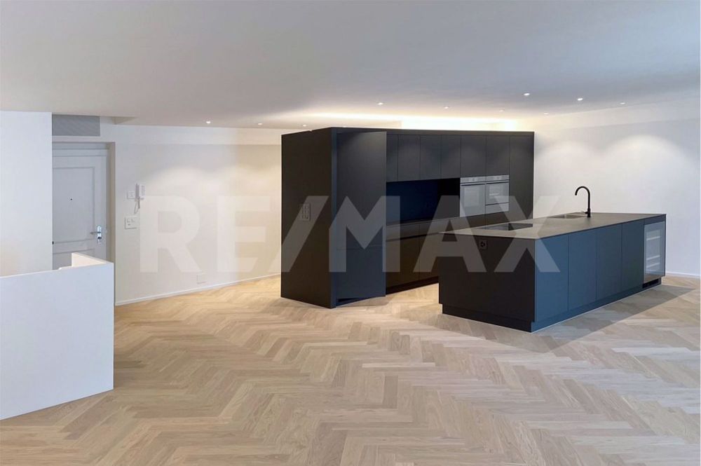 NEUBAU, moderne und atemberaubende 3.5-Miet-Maisonette-Wohnung, Grand Palais, 6440 Brunnen SZ - Bild 1