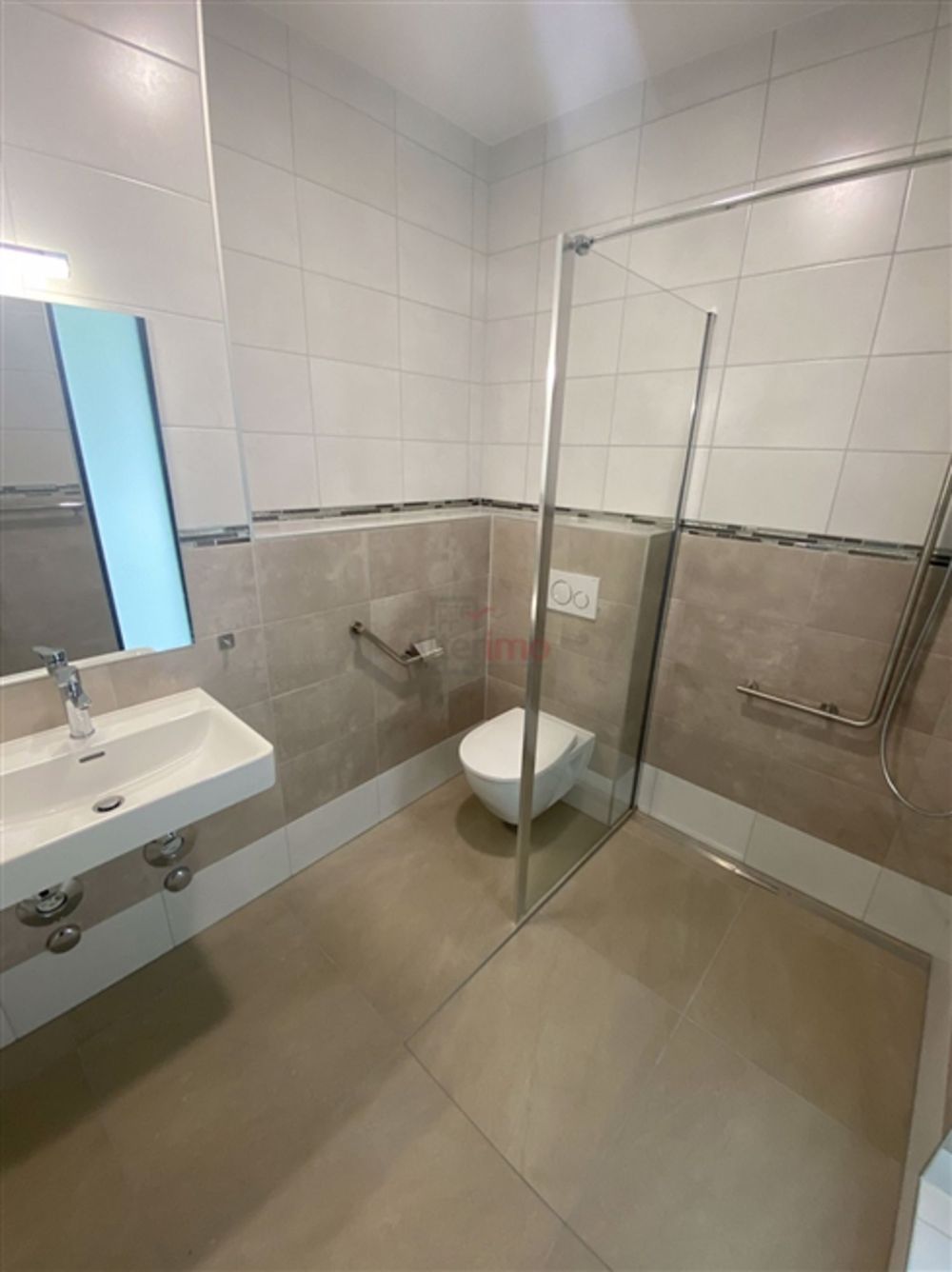 Charmante geschützte Unterkunft in einem renovierten Bauernhaus. - Bild 12