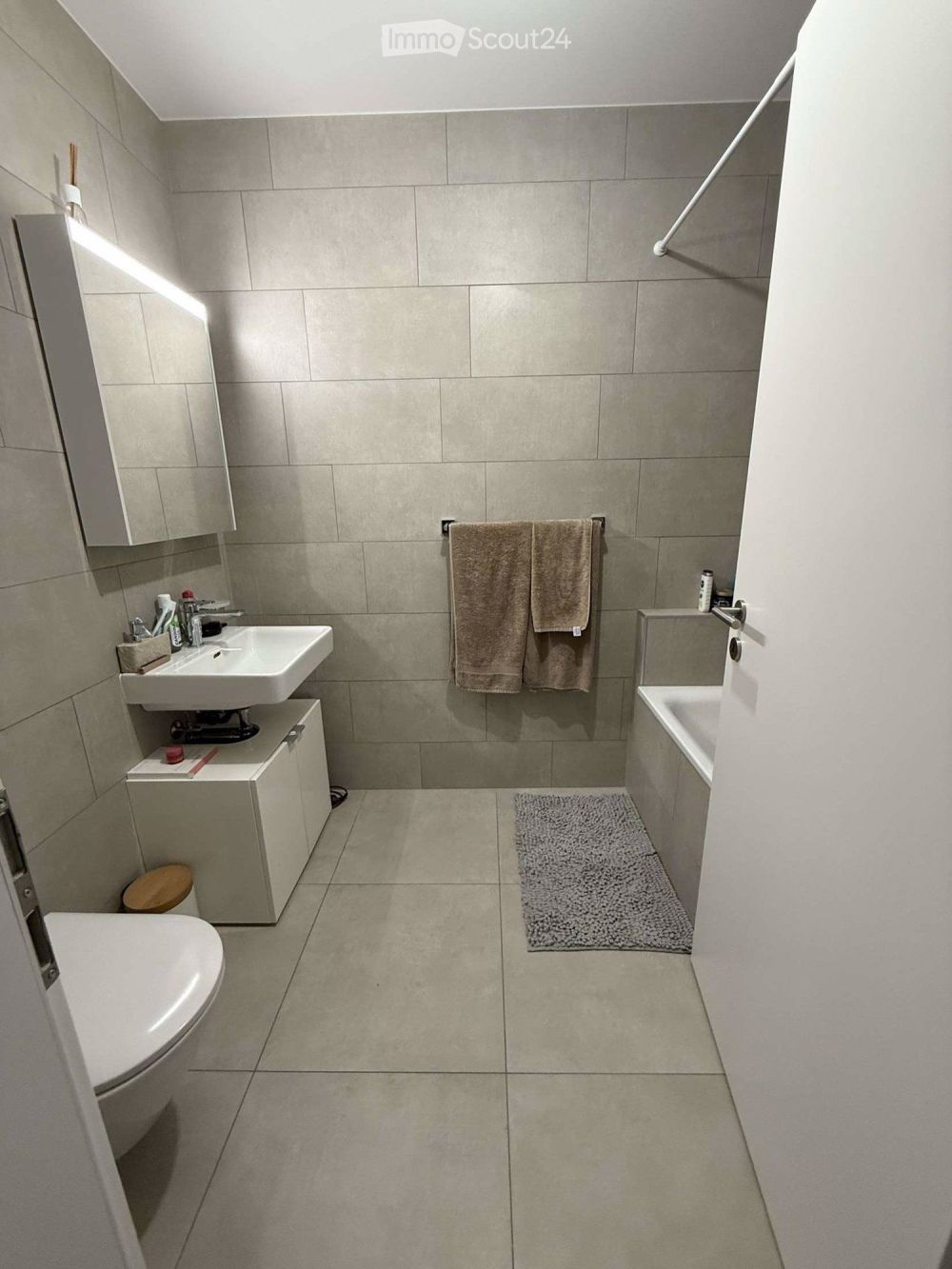 Moderne 2,5-Zimmer-Wohnung in Vallorbe - Bild 5