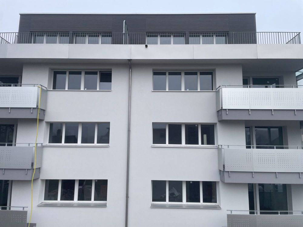 neu sanierte 4,5 Zimmerwohnung mit grossem Balkon - Bild 3