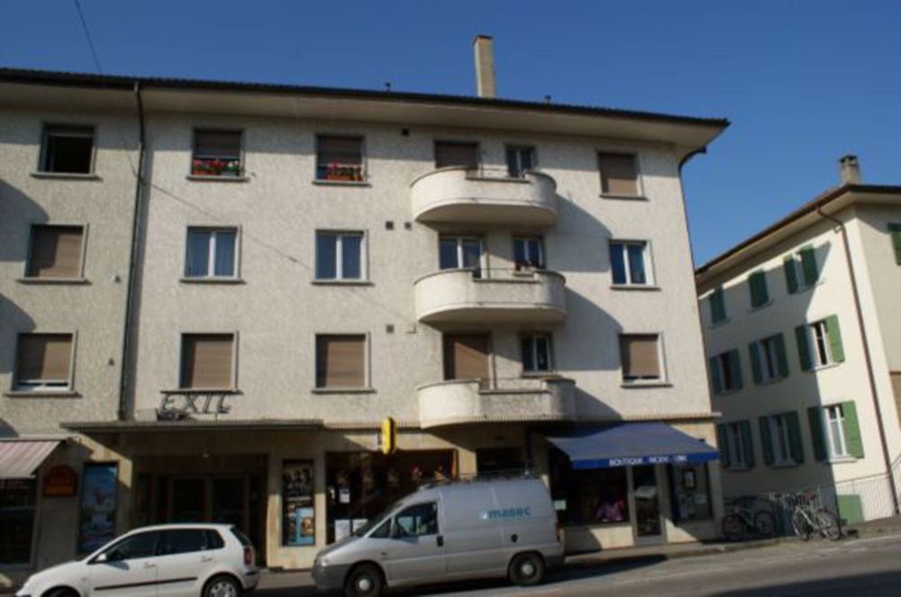 3.5-Zimmerwohnung mit Weitsicht und ganztägiger Sonne - Erstbezug nach gesamt Renovation - Bild 4