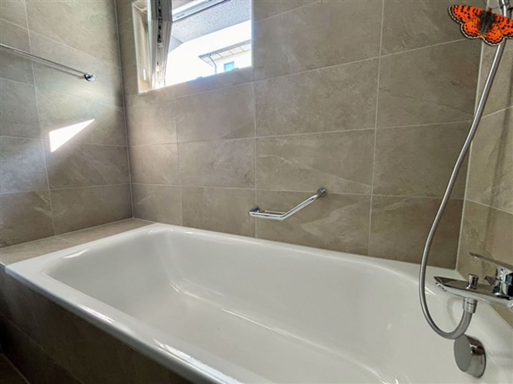 SELTEN! HERRLICHE 4 1/2 ZIMMER IM ERDGESCHOSS - Großer Garten & Terrasse! - Bild 12