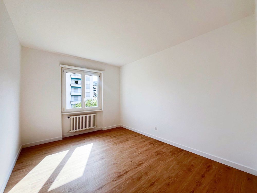 Auf einer Nebenstraße in absoluter Ruhe, komplett renoviert und in erster Vermietung - Tipologia camera da letto