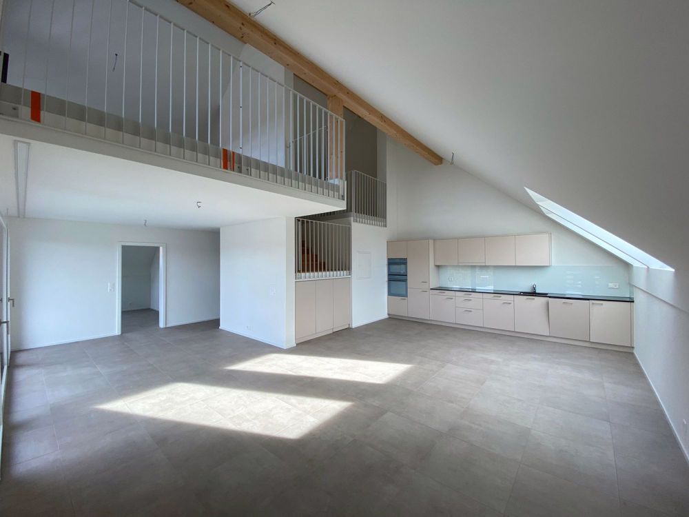 Erstbezug - 3.5-Zimmer-Wohnung mit Galerie - Bild 2