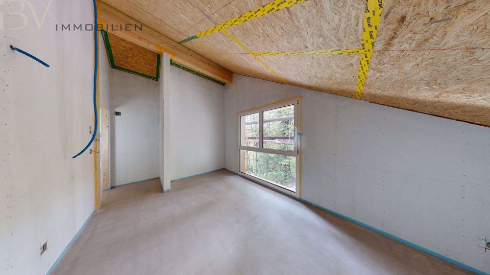 Grosszügige 3,5 Zimmerwohnung - Zimmer 1