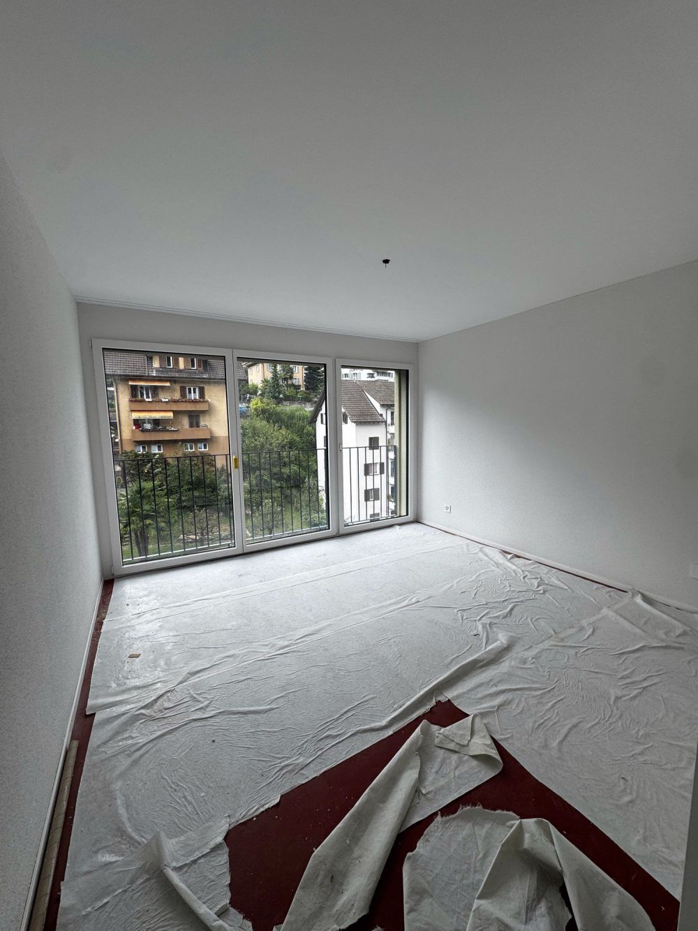 Moderne 2.5-Zimmer-Duplex-Wohnung mit Balkon in Luzern - Bild 8