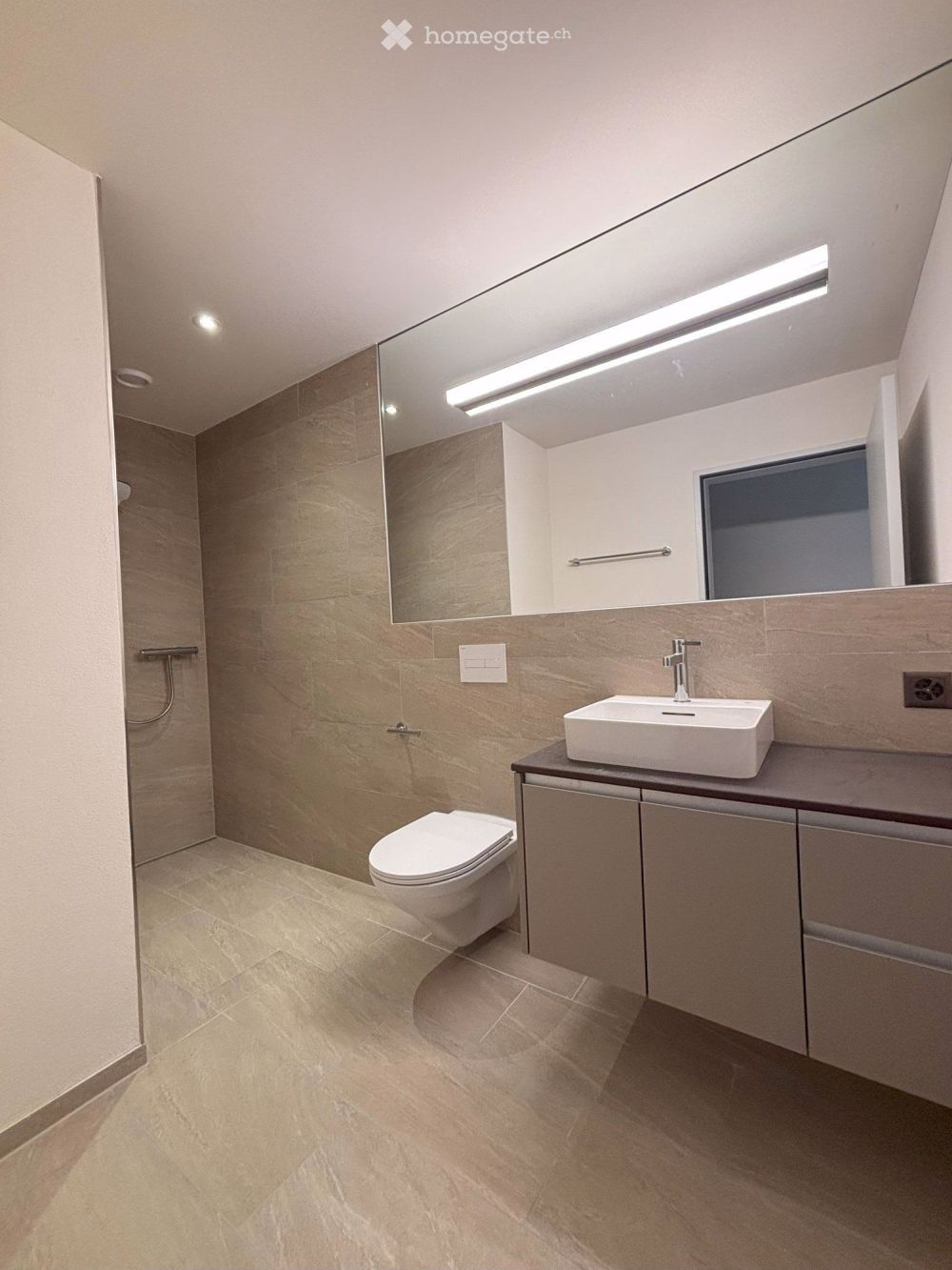 NEU – GROSS - MODERN: 3.5 Zimmer-Wohnung mit Garten: 3.5 Zimmer-Wohnung mit Garten - Bild 3