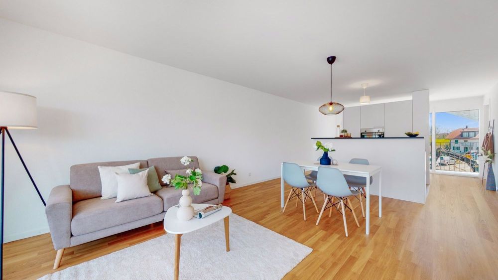WOHNUNGEN MIT STIL - OHNE STRAHLEN - 35-Zimmer-Wohnung-in-Schmitten-Wohn-Essbereich