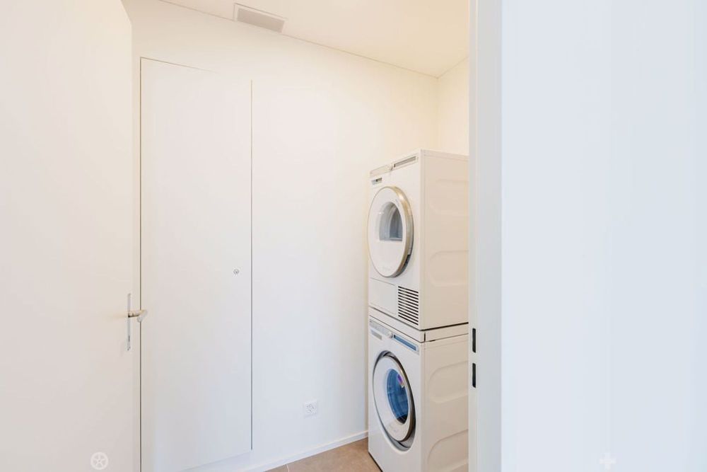 EINZIGARTIGES ÖKOLOGISCHES WOHNERLEBNIS - 5.5 Zimmerwohnung mit grossem Terrassensitzplatz - Bild 6
