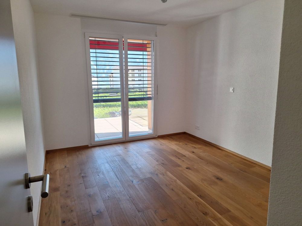 Schönes 3.5-Zimmer-Apartment mit 3 Terrassen in Chamoson - Bild 2