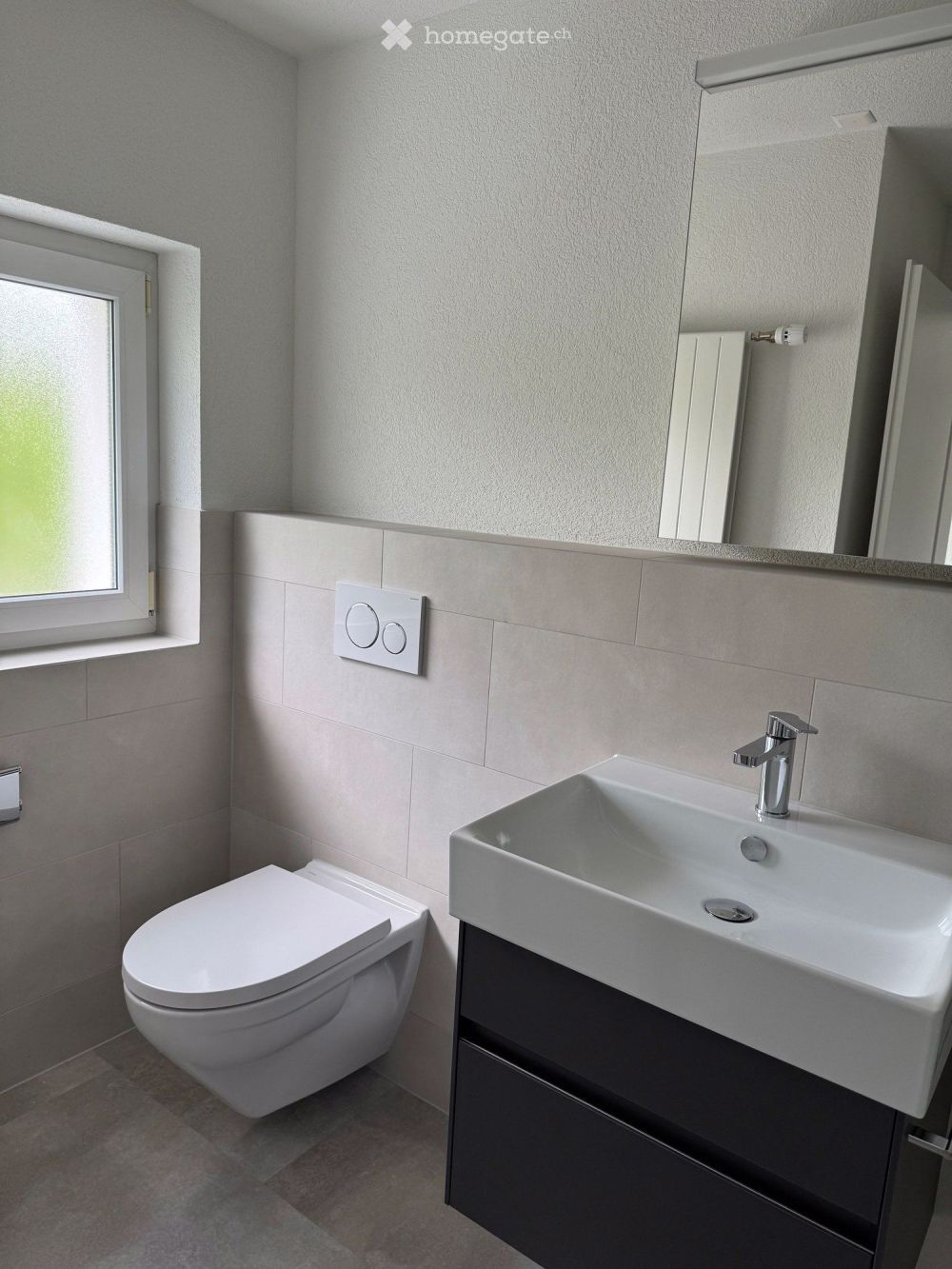 Charmante, frisch renovierte 3.5 - Zimmerwohnung mit traumhafter Aussicht mitten im Grünen - Bild 7