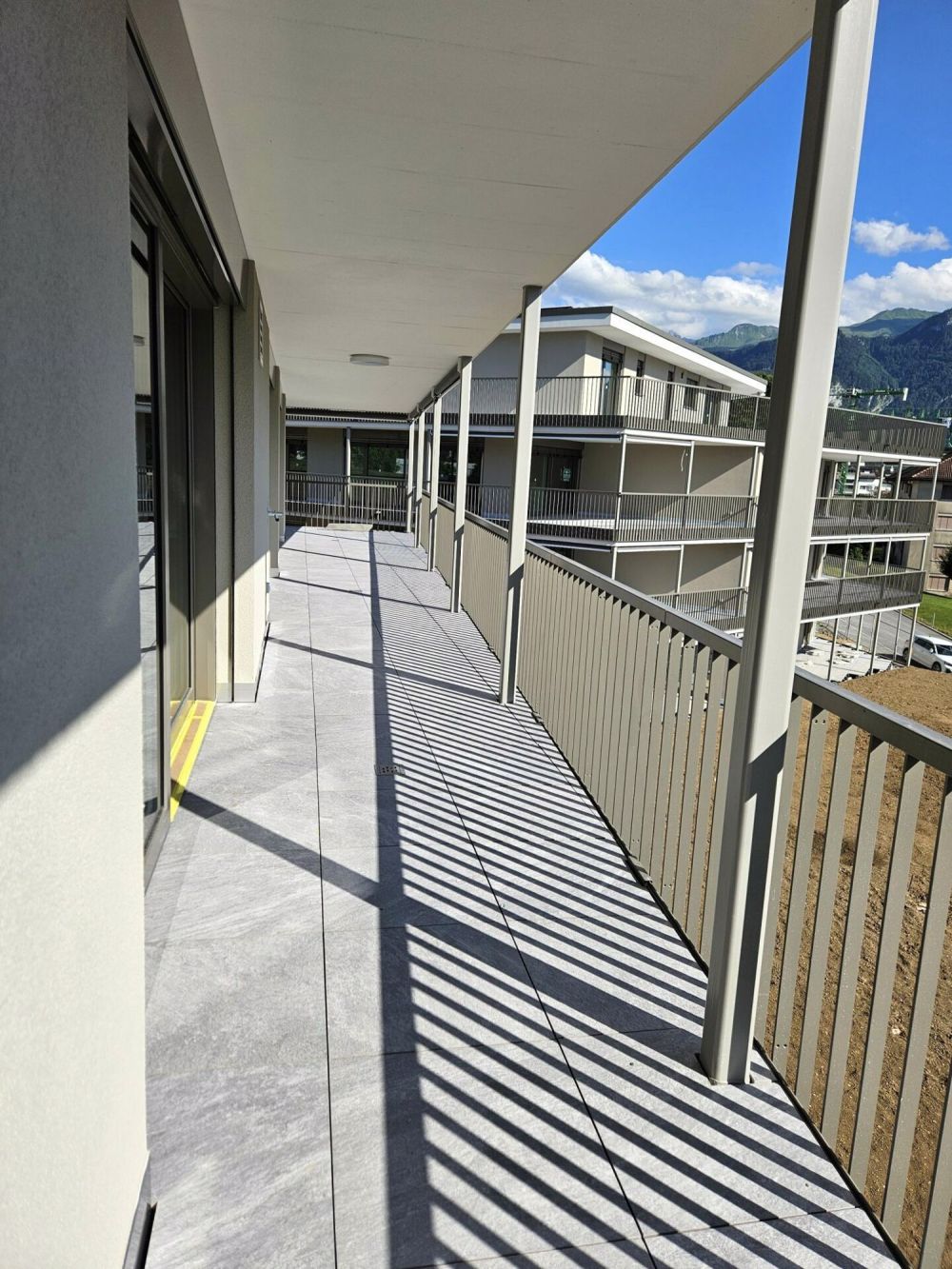 Traumhafte Neubau-Wohnung mit Seesicht - Balkon