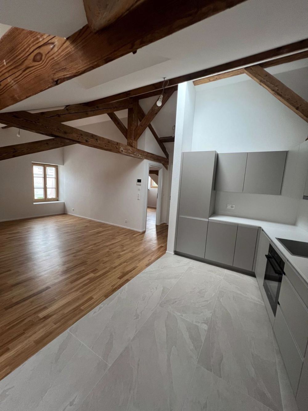 PRÄCHTIGES APARTMENT IM ZENTRUM VON MORGES - RUE DU BLUARD 6 - - Bild 1