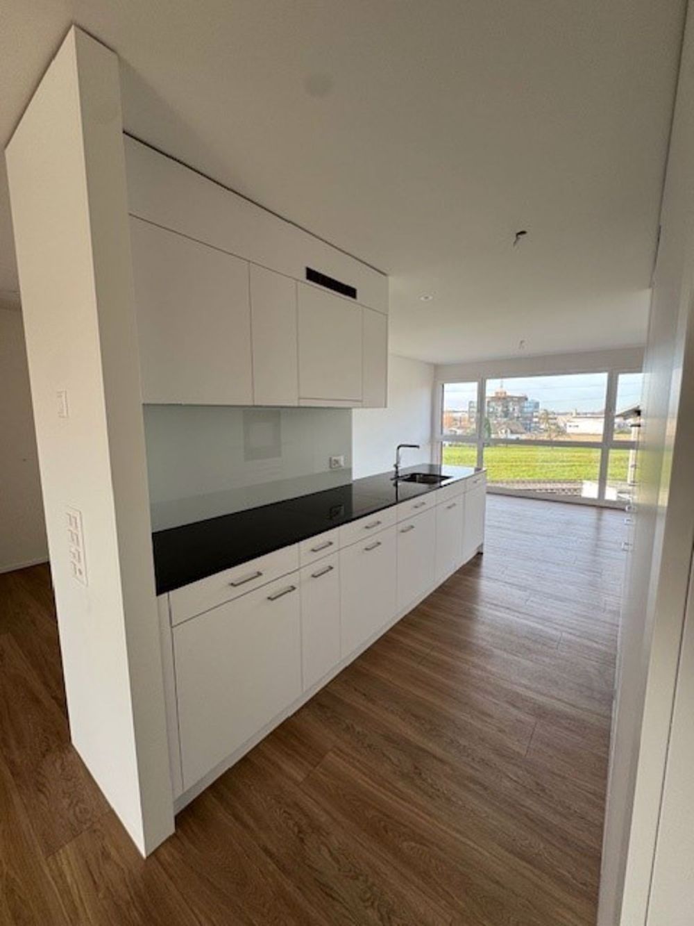 Moderne 4.5-Zimmer-Wohnung mit Balkon in Wetzikon - Bild 5