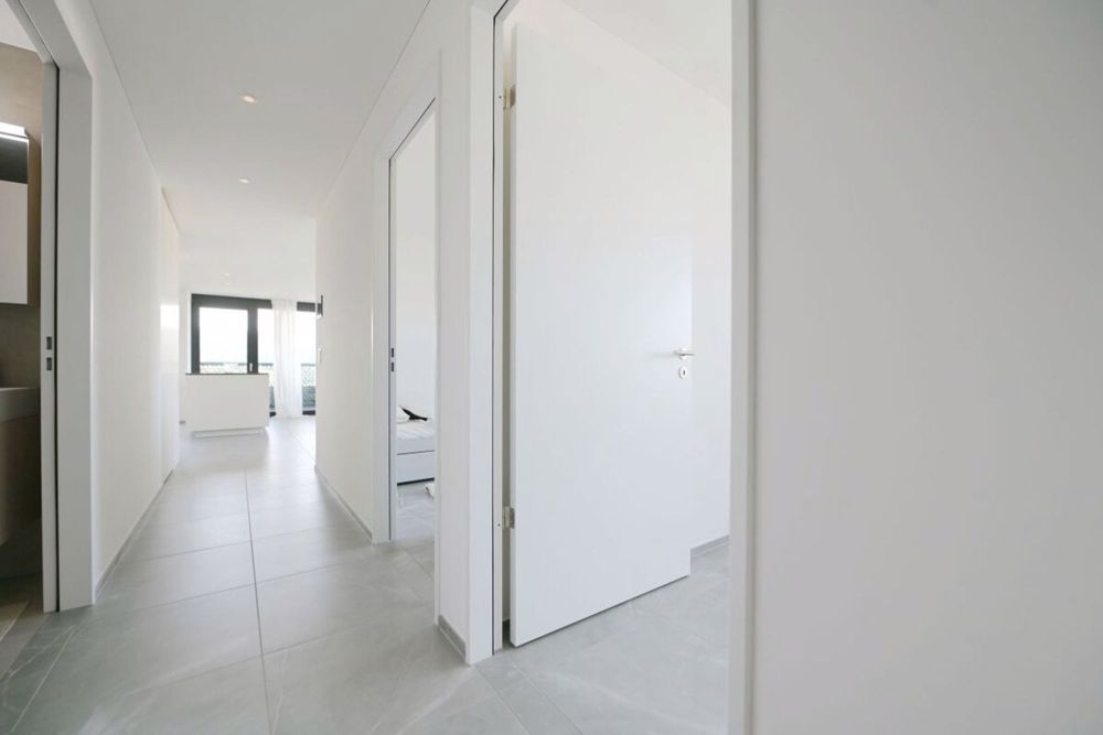 Panoramablick im Eigentumsstandard - Korridor (1).jpg