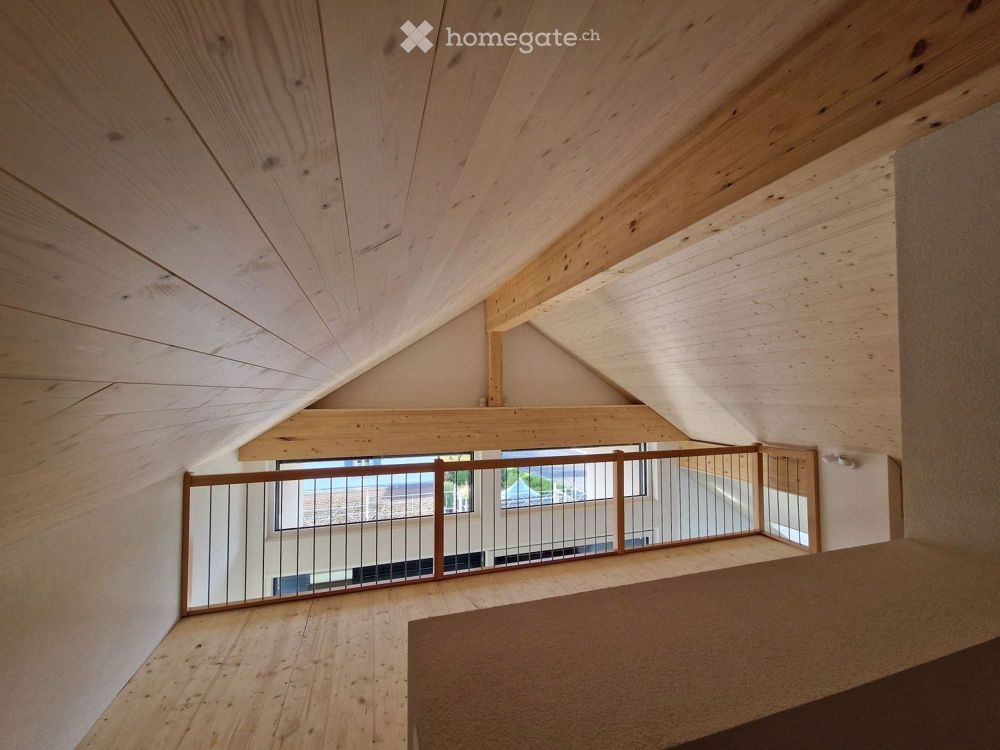 Dachgeschoss-Duplex neu und hell mit großem Balkon und Aussicht - Bild 3