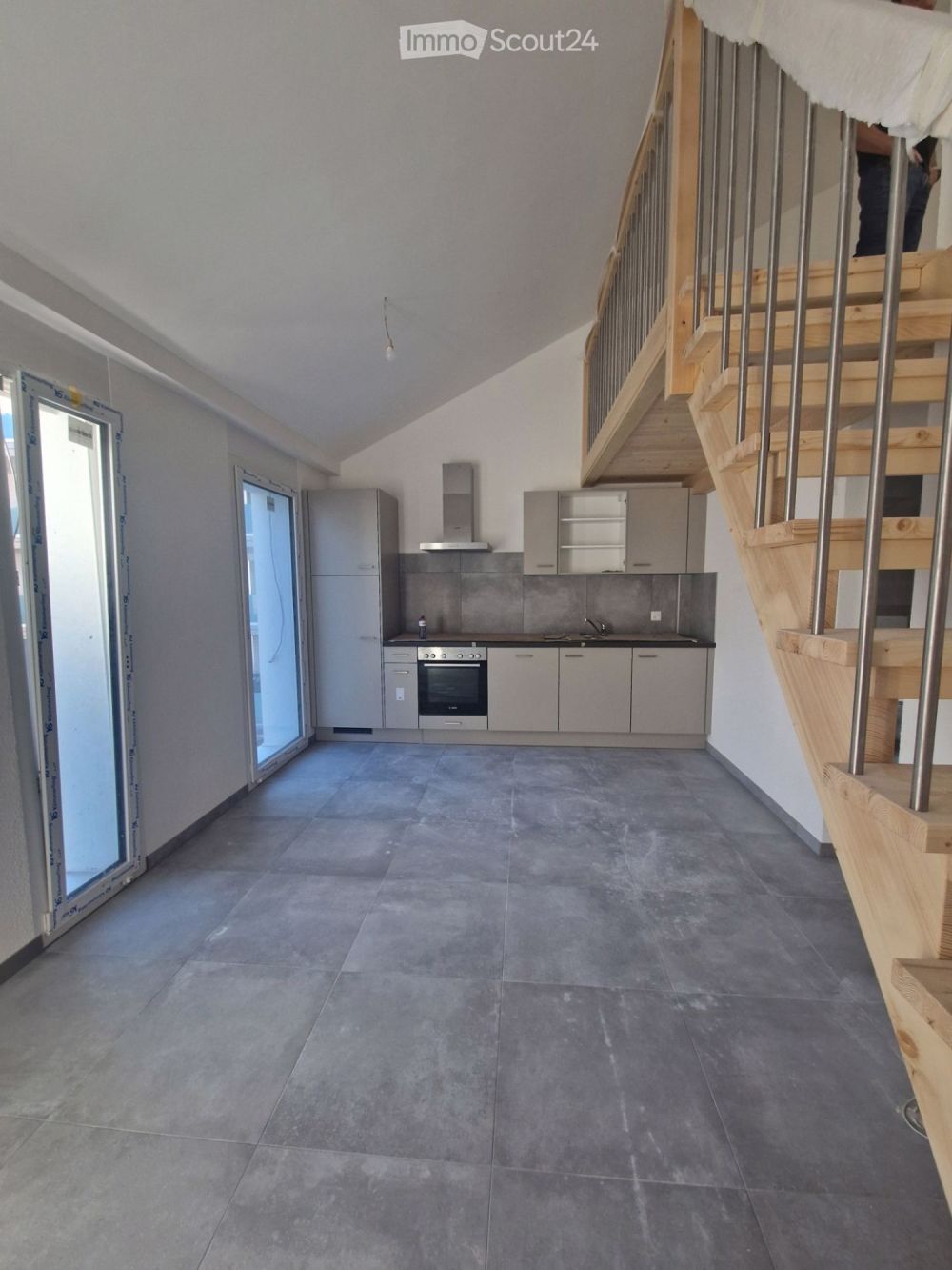 Neue 2,5-Zimmer-Wohnung mit Garage in Conthey - Bild 1