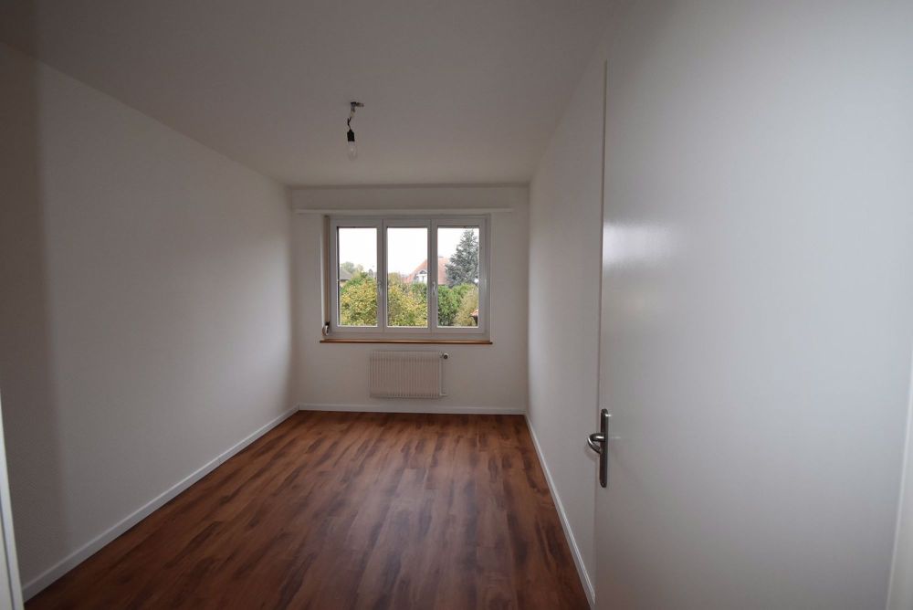 ERSTVERMIETUNG: 4-Zimmerwohnung mit Balkon - Bild 4