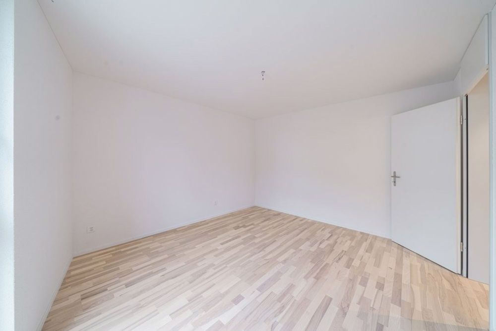 TRAUMHAFTER NEUBAU IN GRENCHEN ZU VERMIETEN - Bild 6