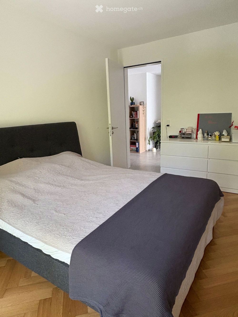 Moderne 2.5-Zimmer-Wohnung mit Balkon in Wollishofen - Bild 5