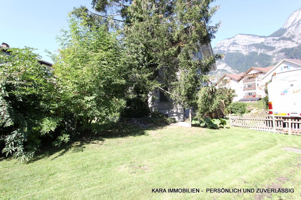Gemütliche Dachwohnung mit Balkon und eigenem Gartenoase - Bild 1
