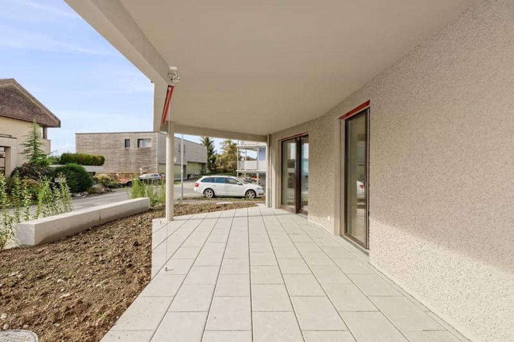 Neubauwohnung an traumhafter Lage direkt am Seeufer in Rapperswil-Jona - Balkon/Terrasse/Sitzplatz