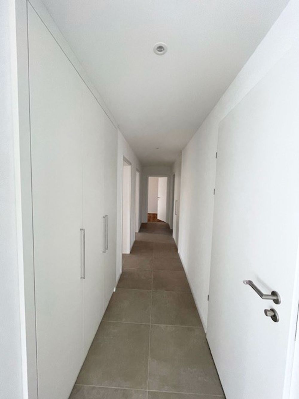 Neubau / Noch zwei 4,5-Zimmer-Wohnungen verfügbar - Bild 3