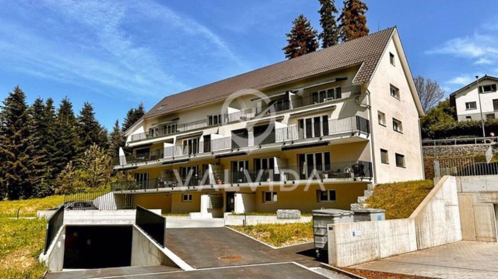 Moderne 5.5-Zimmer-Maisonettewohnung in Hombrechtikon zu vermieten - Bild 1
