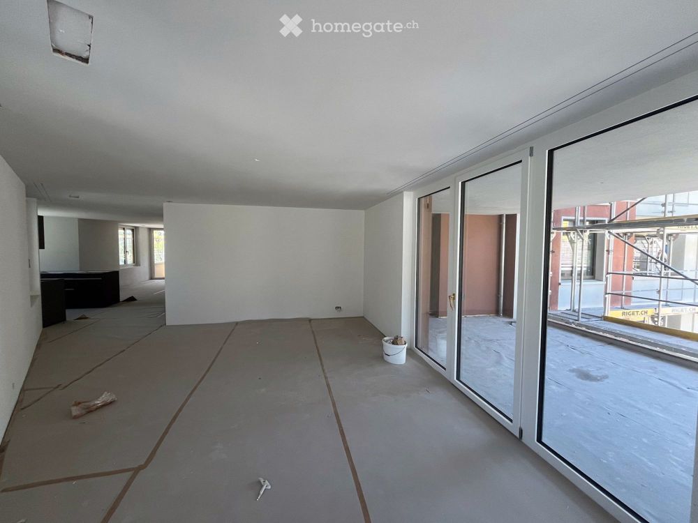 Erstvermietung sehr grosser Wohnung im Eigentumsstandard mit interessantem Grundriss - Bild 4