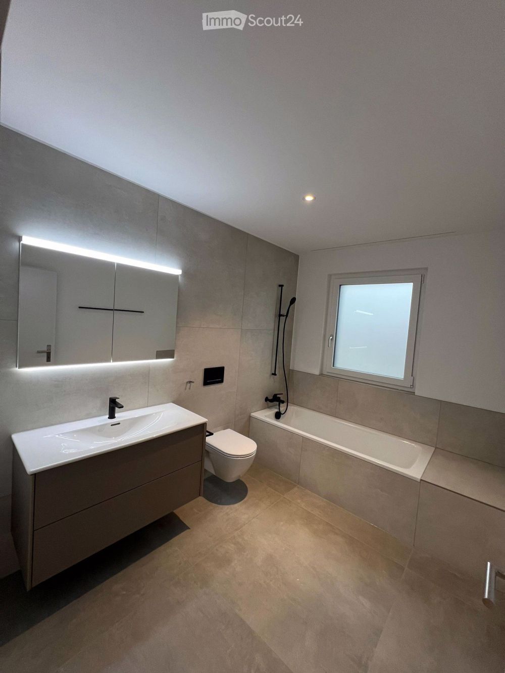 Exklusive 4.5-Zimmer-Gartenwohnung in Selzach – Wohnen mit Stil und Komfort - Bild 6