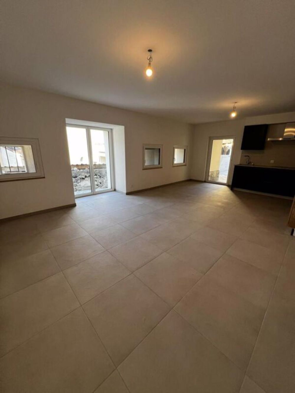 Wohnung 3.5 Zimmer in Ollon VD - Bild 2