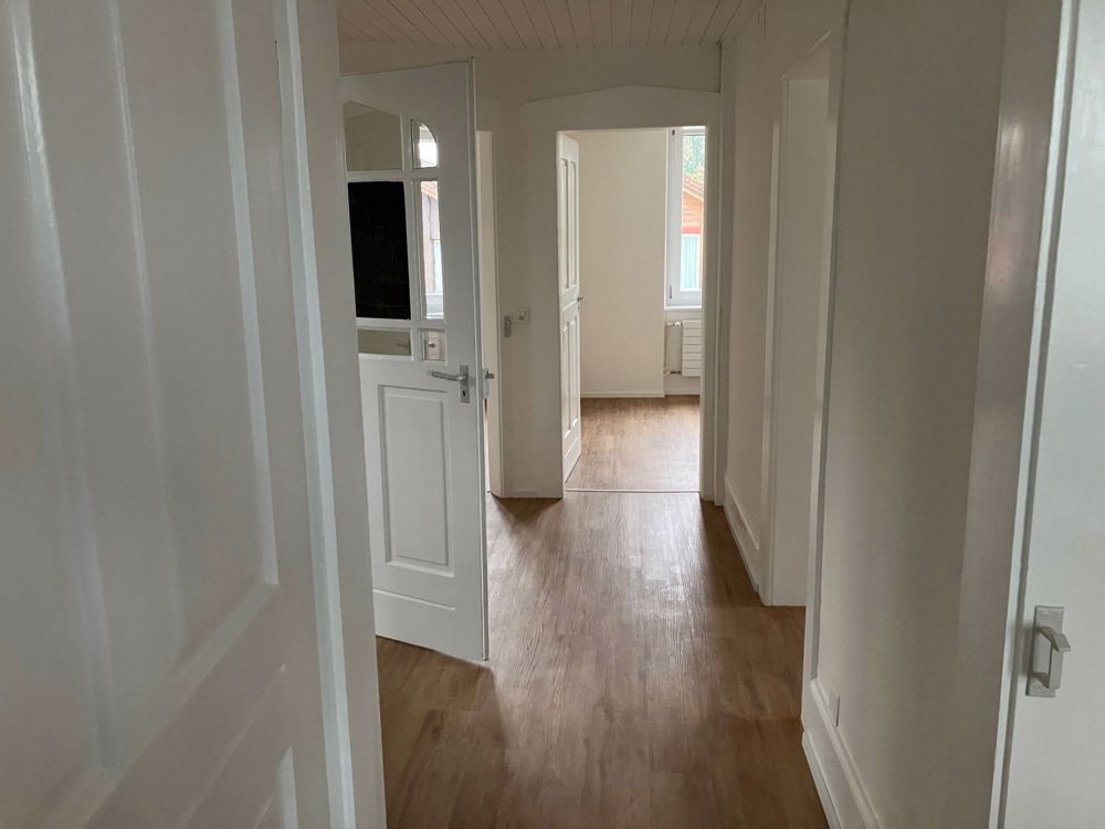 Erstbezug! Vollrenovierte Luxus Wohnung mit Garage - Bild 9