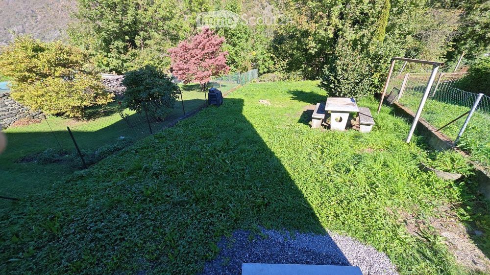 3,5 Zimmer mit privatem Garten in Roveredo GR - Bild 5
