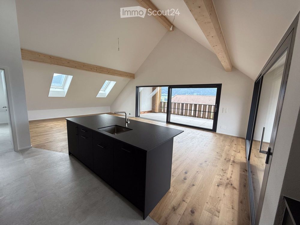 1. Halbjahresmiete wird für dieses prächtige Attikapenthouse mit 161 m2 auf zwei Etagen mit Terrassen angeboten - Bild 1