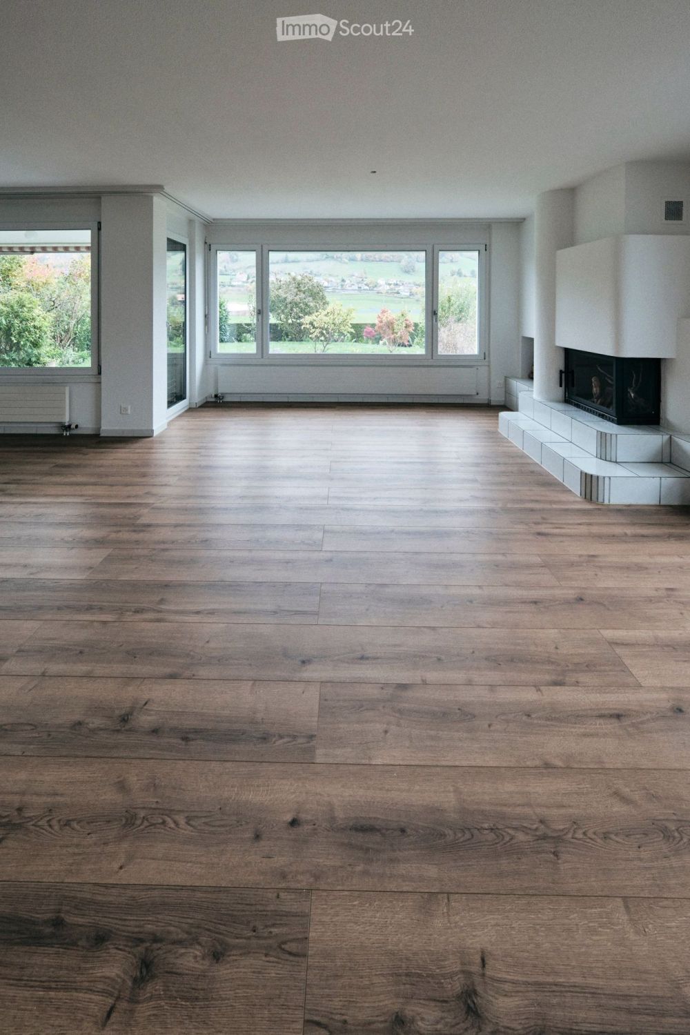 Neu renovierte helle 4.5-Zimmer-Wohnung mit Weitblick - Bild 3