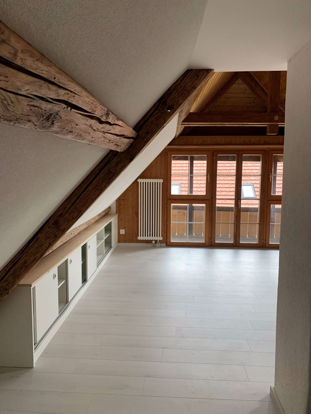 Helle Dachwohnung im sanierten Stöckli – ideal für Einzelperson oder Paar - Bild 7